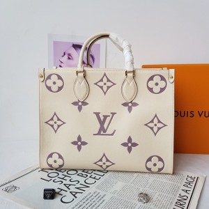 Louis Vuitton On the Go PM