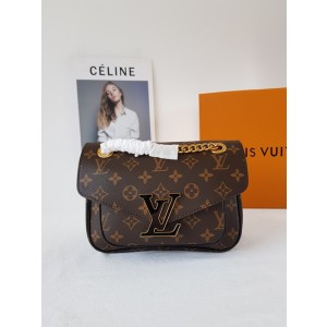 Louis Vuitton Passy Bag M45592